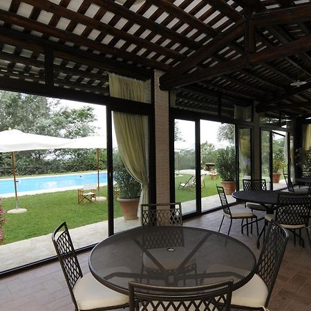 Agriturismo Le Case Asyż Zewnętrze zdjęcie