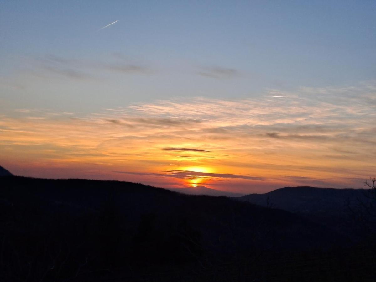 Agriturismo Le Case Asyż Zewnętrze zdjęcie