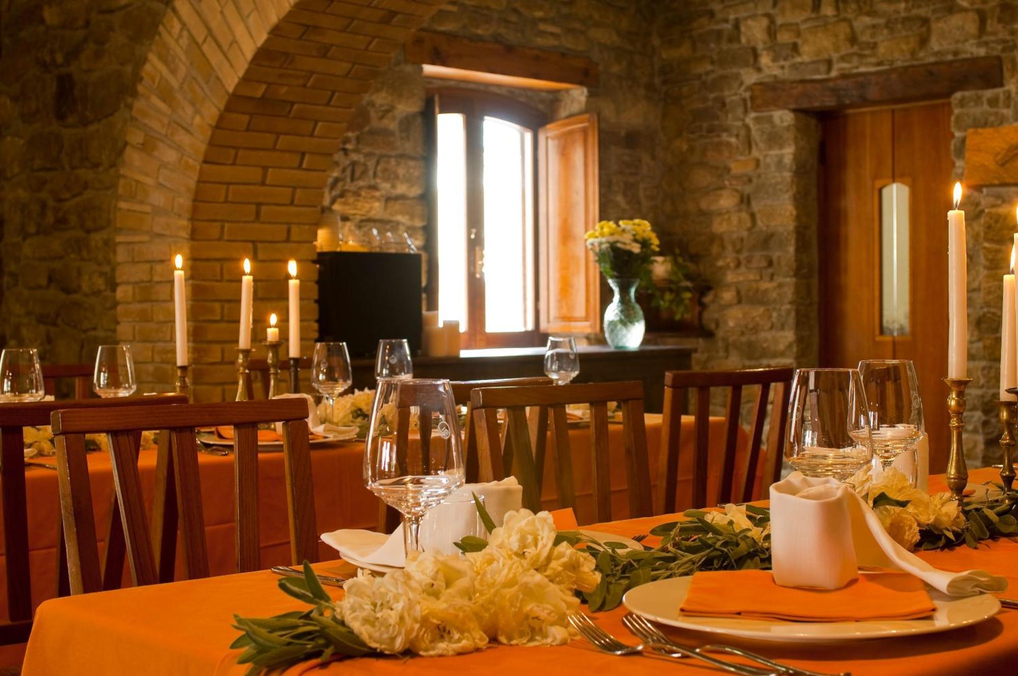 Agriturismo Le Case Asyż Zewnętrze zdjęcie