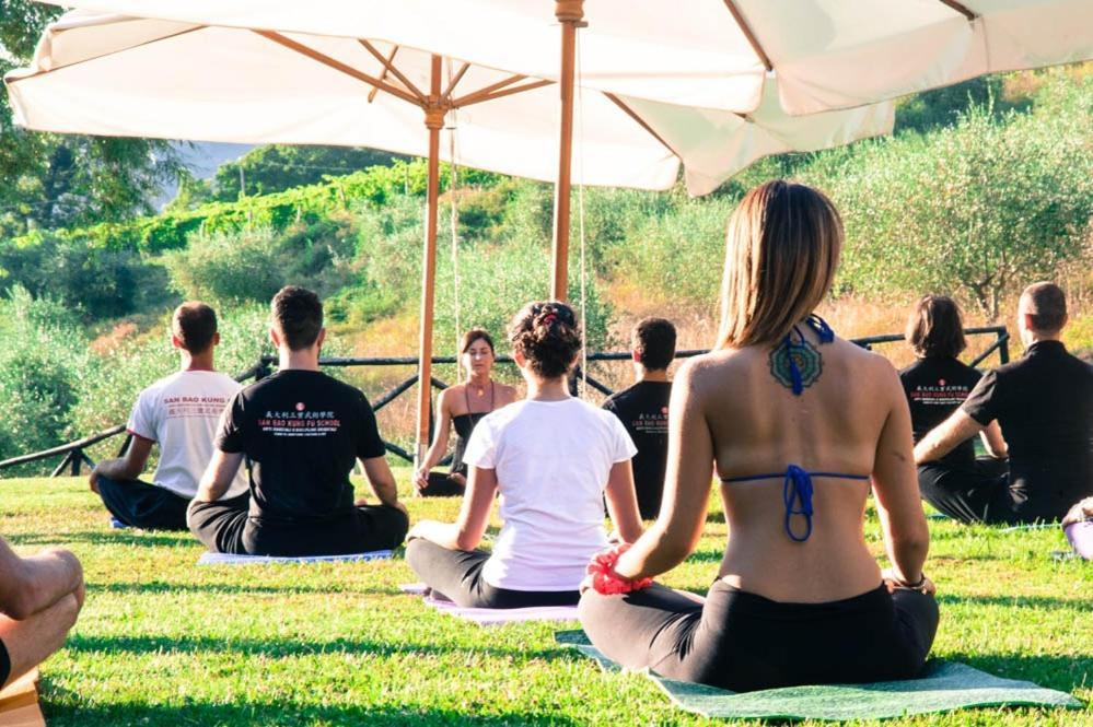 Agriturismo Le Case Asyż Zewnętrze zdjęcie