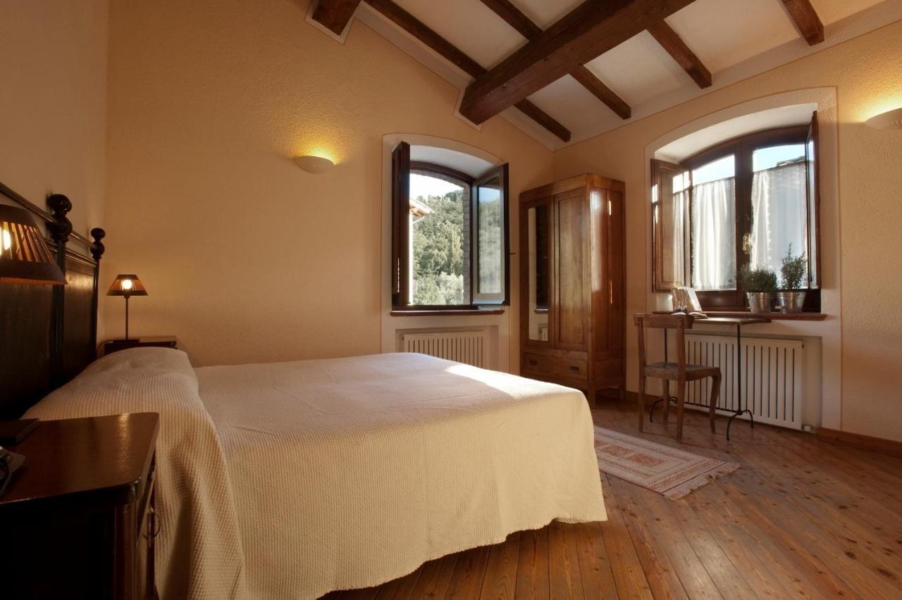 Agriturismo Le Case Asyż Zewnętrze zdjęcie