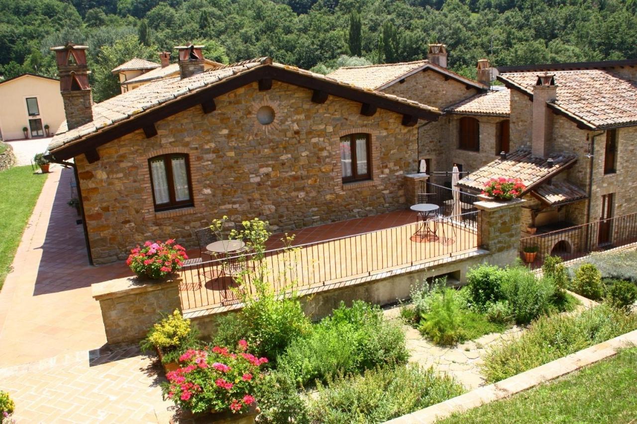 Agriturismo Le Case Asyż Zewnętrze zdjęcie